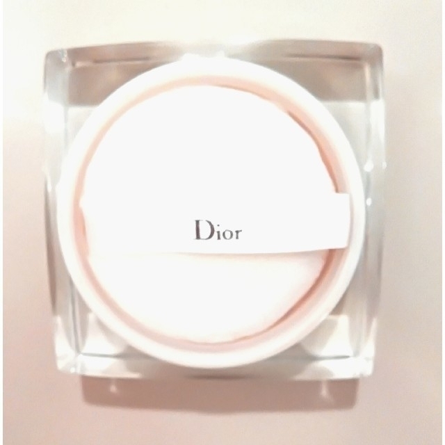 Christian Dior(クリスチャンディオール)のChristianDior   🌟🌟クリスタル ルースパウダー🌟🌟 コスメ/美容のベースメイク/化粧品(フェイスパウダー)の商品写真