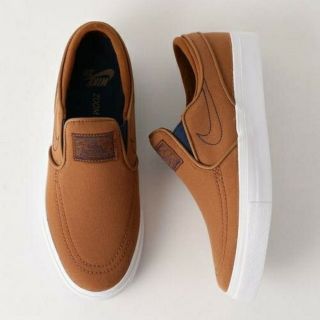 ビューティアンドユースユナイテッドアローズ(BEAUTY&YOUTH UNITED ARROWS)のNIKE STEFAN JANOSKI  スリッポン
(スニーカー)