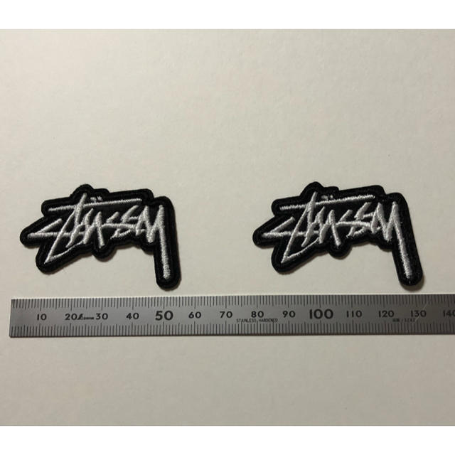 STUSSY(ステューシー)の《新品》STUSSY ワッペン 2個セット ハンドメイドの素材/材料(各種パーツ)の商品写真