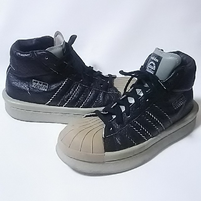 adidas(アディダス)の完売コラボ!リックオウエンス×アディダスMASTODONプロモデルスニーカー黒 メンズの靴/シューズ(スニーカー)の商品写真