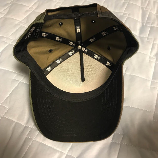 XLARGE(エクストララージ)のXLARGE NEWERA カモ メンズの帽子(キャップ)の商品写真