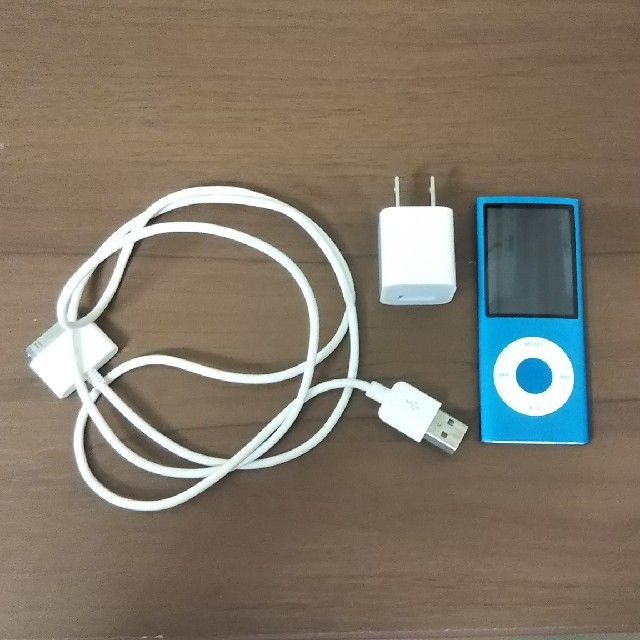 Apple(アップル)のiPod nano 第4世代 8GB スマホ/家電/カメラのオーディオ機器(ポータブルプレーヤー)の商品写真