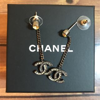 シャネル(CHANEL)のCHANEL ココ ストーン スイングピアス(ピアス)