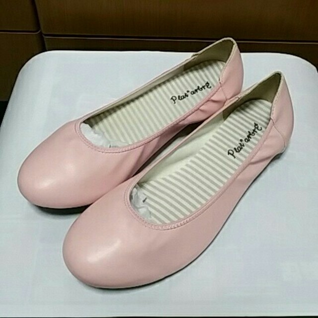 ピンク色のパンプス　23センチ レディースの靴/シューズ(ハイヒール/パンプス)の商品写真