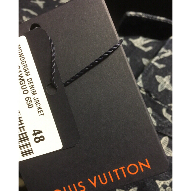 LOUIS VUITTON(ルイヴィトン)の新品  LV MONOGRAM DENIM JACKET メンズのジャケット/アウター(Gジャン/デニムジャケット)の商品写真