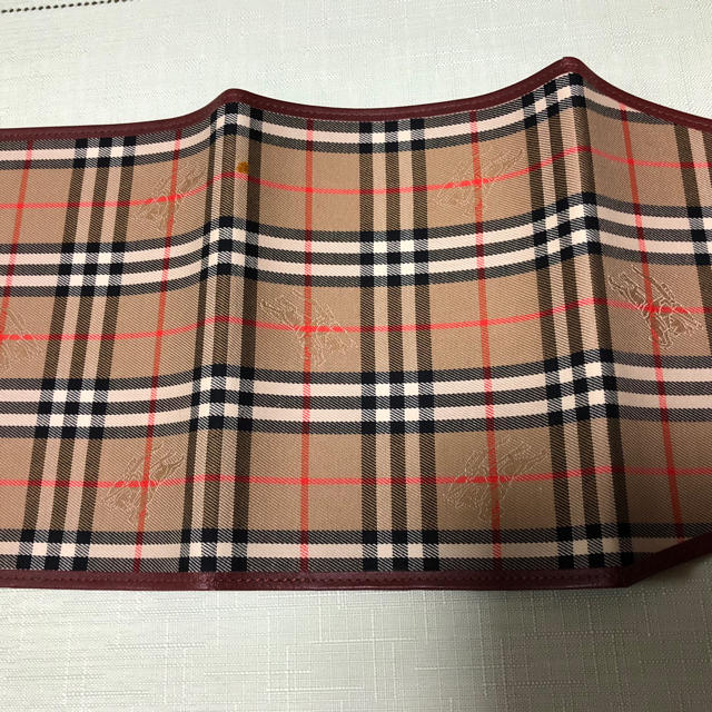 BURBERRY(バーバリー)のバーバリー ブックカバー美品 ハンドメイドの文具/ステーショナリー(ブックカバー)の商品写真