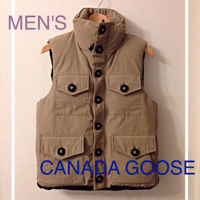 カナダグース メンズベスト レディースのジャケット/アウター(ダウンベスト)の商品写真