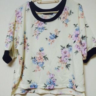 ヘザー(heather)の新品★花柄スウェットトップス更に値引(Tシャツ(半袖/袖なし))