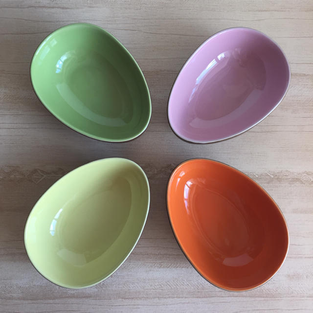 LE CREUSET(ルクルーゼ)のルクルーゼ アボカドディッシュ ピスタチオグリーン レモン タンジェリン ピンク インテリア/住まい/日用品のキッチン/食器(食器)の商品写真