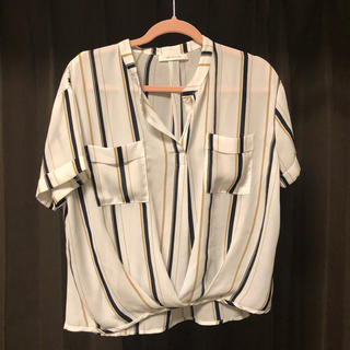 アルシーヴ(archives)のHR様専用♡黒とベージュのストライプ白シャツ(シャツ/ブラウス(半袖/袖なし))