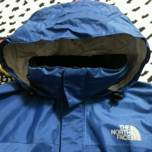 THE NORTH FACE(ザノースフェイス)のノースフェイス130㎝ナイロンジャケット キッズ/ベビー/マタニティのキッズ服男の子用(90cm~)(その他)の商品写真