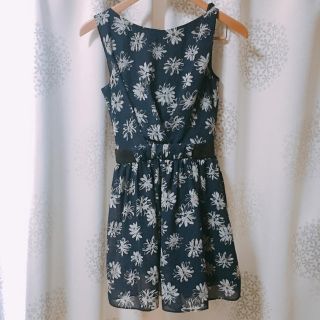 ジルバイジルスチュアート(JILL by JILLSTUART)の美品★花柄 ワンピース キュロット ジル JILL ネイビー S (ひざ丈ワンピース)