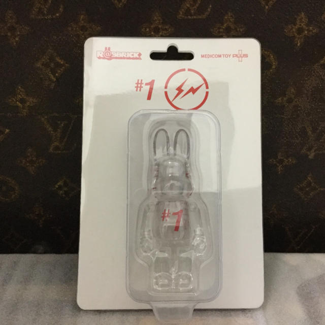 MEDICOM TOY(メディコムトイ)の送料込FRAGMENTフラグメント100%R@BBRICK BE@RBRICK エンタメ/ホビーのフィギュア(その他)の商品写真