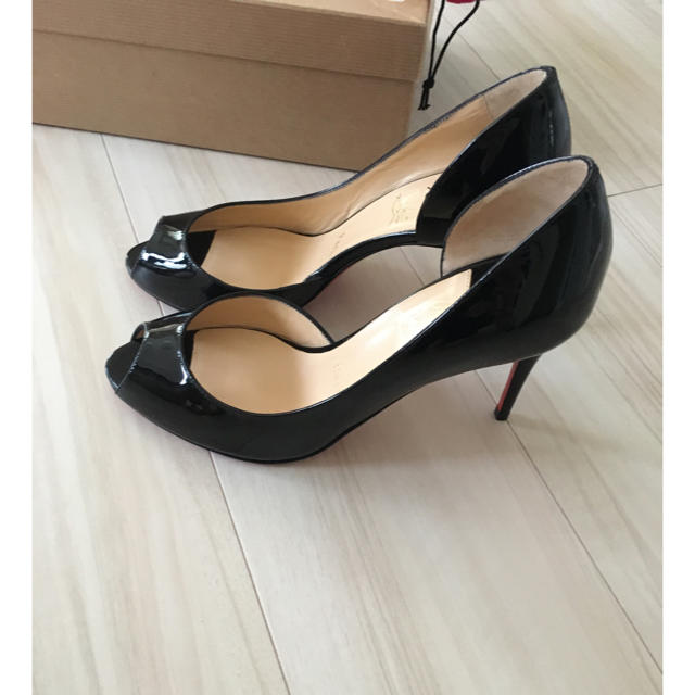 Christian Louboutin - クリスチャン ルブタン パンプス 36.5の通販 by
