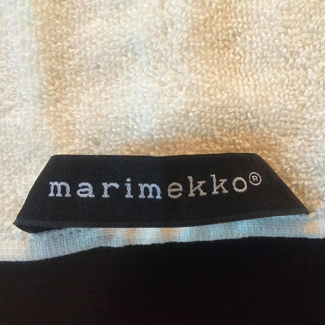marimekko(マリメッコ)のマリメッコ Unikko ゲストタオル 2枚セット インテリア/住まい/日用品の日用品/生活雑貨/旅行(タオル/バス用品)の商品写真