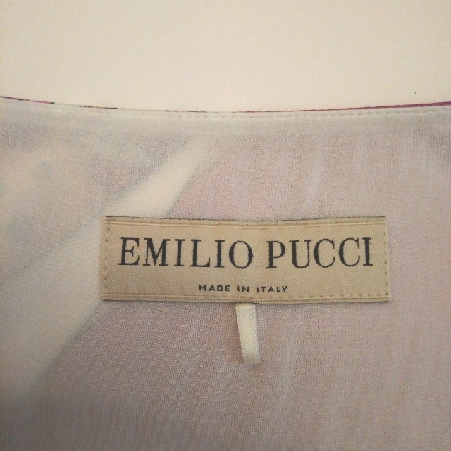 EMILIO PUCCI(エミリオプッチ)のEMILIO PUCCI エミリオプッチ ワンピース♪ レディースのワンピース(ひざ丈ワンピース)の商品写真