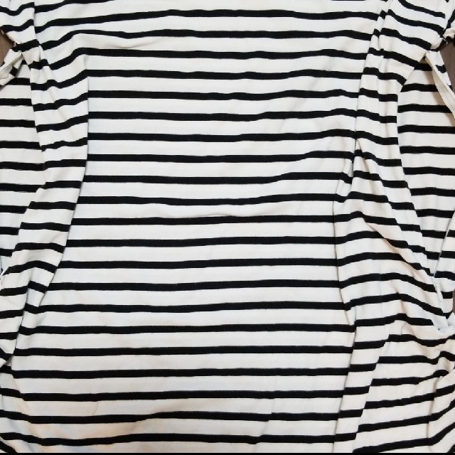 アカチャンホンポ(アカチャンホンポ)の授乳服　ボーダー　Tシャツ キッズ/ベビー/マタニティのマタニティ(マタニティトップス)の商品写真