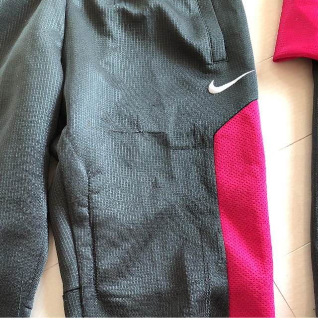 NIKE(ナイキ)の訳あり ナイキ ジャージ上下150 キッズ/ベビー/マタニティのキッズ服女の子用(90cm~)(その他)の商品写真