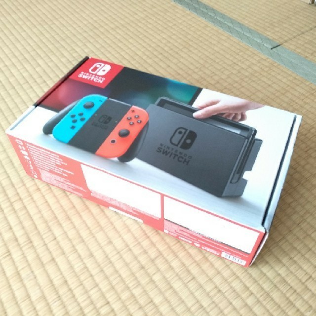 Nintendo switch ネオンブルー/ネオンレッド　新品