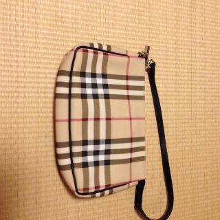 バーバリー(BURBERRY)のBURBERRYミニバック(クラッチバッグ)