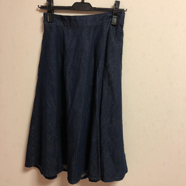 w closet(ダブルクローゼット)のダブルクローゼット デニムフレアスカート レディースのスカート(ひざ丈スカート)の商品写真