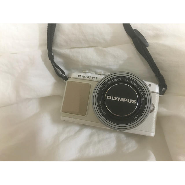 OLYMPUS(オリンパス)のシュウ様専用 スマホ/家電/カメラのカメラ(ミラーレス一眼)の商品写真