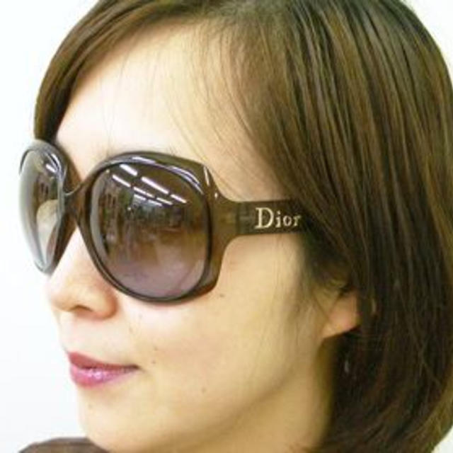 Christian Dior(クリスチャンディオール)のDior サングラス GLOSSY レディースのファッション小物(サングラス/メガネ)の商品写真