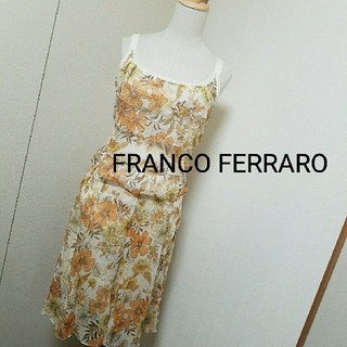 フランコフェラーロ(FRANCO FERRARO)のトップス＆スカート セットアップ(ひざ丈スカート)