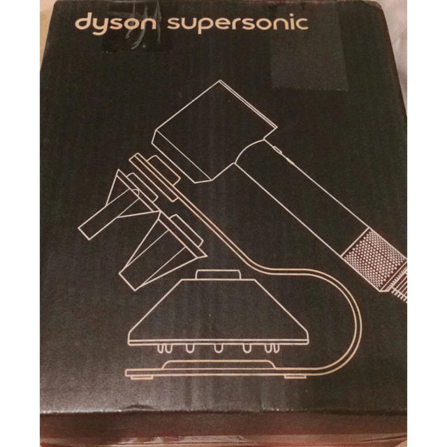 Dyson(ダイソン)のsARAT 様専用  ダイソン アイアンレッド ヘアドライヤー スマホ/家電/カメラの美容/健康(ドライヤー)の商品写真