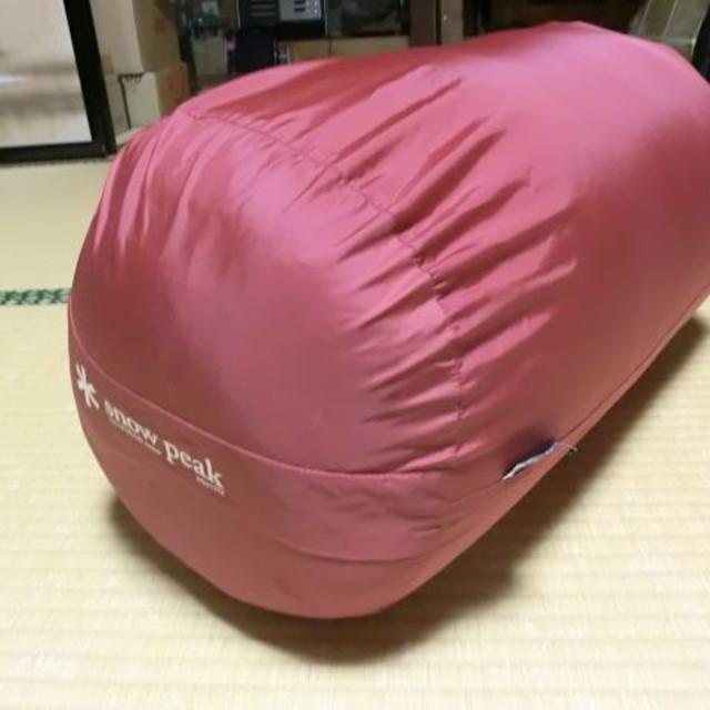 Snow Peak(スノーピーク)のぷりん様専用 スノーピーク　セパレートオフトンワイド１４００　クリーニング済 スポーツ/アウトドアのアウトドア(寝袋/寝具)の商品写真