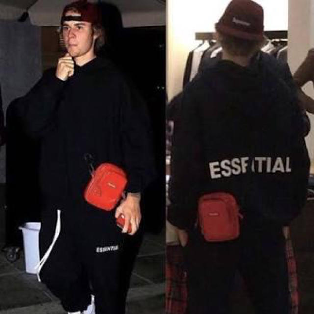 FEAR OF GOD(フィアオブゴッド)のfog essentials パーカー justin bieber着用 メンズのトップス(パーカー)の商品写真