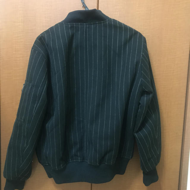 GU(ジーユー)のジャケット レディースのジャケット/アウター(スタジャン)の商品写真