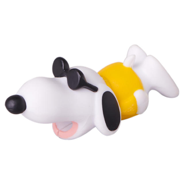 Snoopy 新品 ケーブルバイト スヌーピー ピカチュウ 2つの通販 By プロフィールの注意事項をお読みください スヌーピーならラクマ