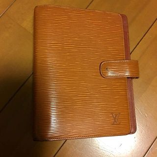 ルイヴィトン(LOUIS VUITTON)のルイ ヴィトン 手帳カバー アジェンダ MM エピ (手帳)