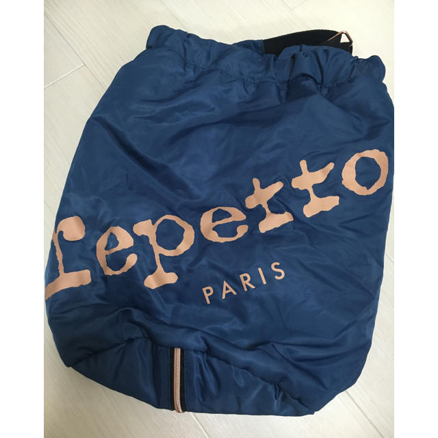 repetto(レペット)の美品レペットナイロンバック レディースのバッグ(ショルダーバッグ)の商品写真