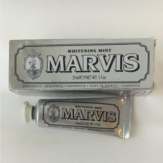 マービス(MARVIS)のMarvis ホワイトニングミント (歯磨き粉)