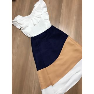 チェスティ(Chesty)の【再出品】Chesty＊スカート カットソーセット＊(ひざ丈スカート)