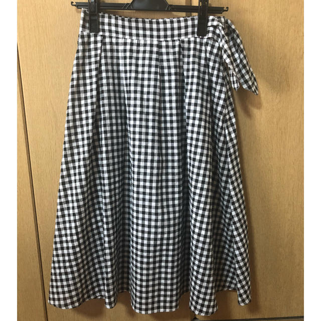 サイドリボン ギンガムチェックスカート レディースのスカート(ひざ丈スカート)の商品写真