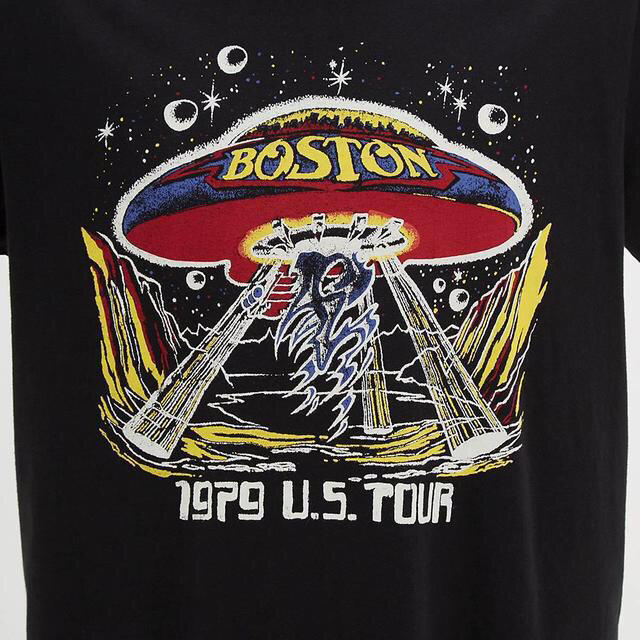 GU(ジーユー)のボストン ツアーTシャツ バンドTシャツ ドントルックバック Boston 80 メンズのトップス(Tシャツ/カットソー(半袖/袖なし))の商品写真