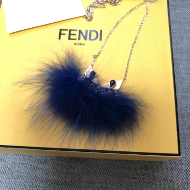 FENDI(フェンディ)の美品❗️フェンディ  FENDI モンスターペンダント レディースのアクセサリー(ネックレス)の商品写真