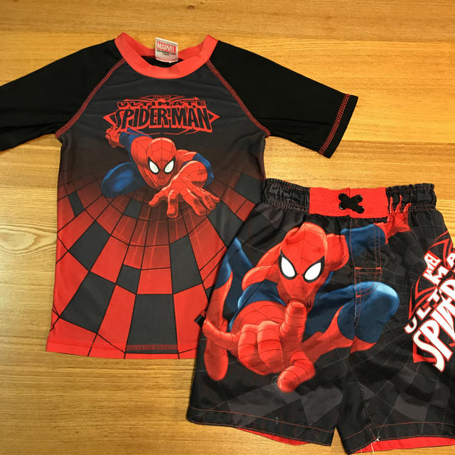 コストコ(コストコ)の男の子 水着 110〜120 スパイダーマン  キッズ/ベビー/マタニティのキッズ服男の子用(90cm~)(水着)の商品写真