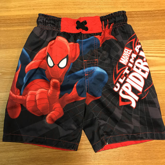 コストコ(コストコ)の男の子 水着 110〜120 スパイダーマン  キッズ/ベビー/マタニティのキッズ服男の子用(90cm~)(水着)の商品写真