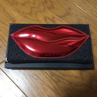 キャセリーニ(Casselini)のCasselini リップデザイン長財布(財布)