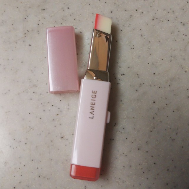 LANEIGE(ラネージュ)のTwo Tone Tint Lip Bar コスメ/美容のベースメイク/化粧品(口紅)の商品写真