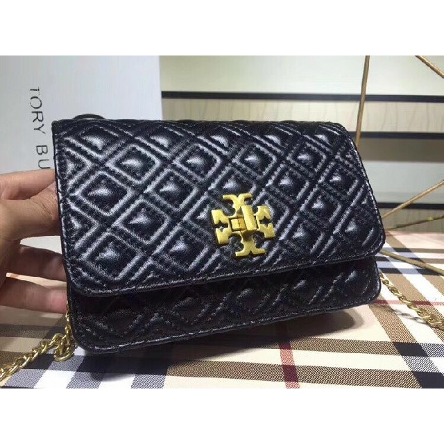 Toryburch レーディス　バッグ