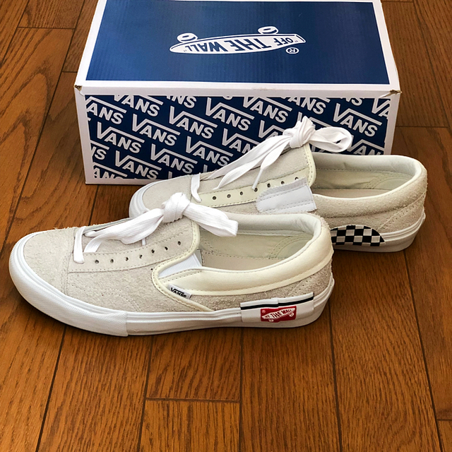 VANS VAULT(バンズボルト)のvans slip-on cap lx 26.5 バンズ supreme メンズの靴/シューズ(スニーカー)の商品写真