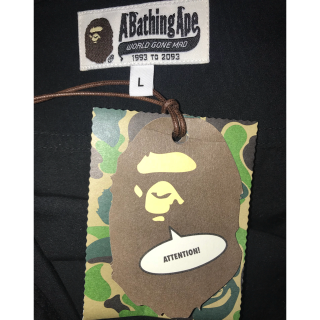 A BATHING APE(アベイシングエイプ)のA BATHING APE ( BAPE ) シャーク フーディ パーカ シャツ メンズのトップス(パーカー)の商品写真