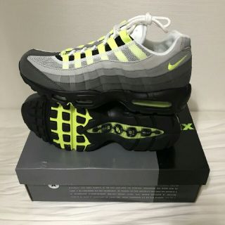 ナイキ(NIKE)のNIKE AIRMAX 95 イエローグラデ 新品 正規購入品 27.5cm (スニーカー)