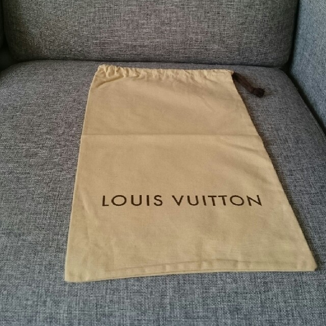 LOUIS VUITTON(ルイヴィトン)のLouis Vuitton保存袋 レディースのバッグ(ショップ袋)の商品写真