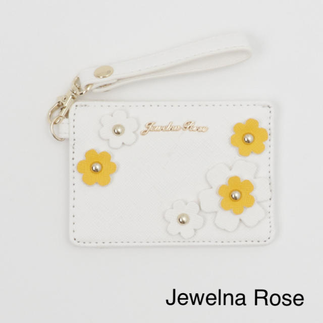 Jewelna Rose(ジュエルナローズ)の【 新品 】ジュエルナローズ フラワーモチーフ パスケース レディースのファッション小物(名刺入れ/定期入れ)の商品写真